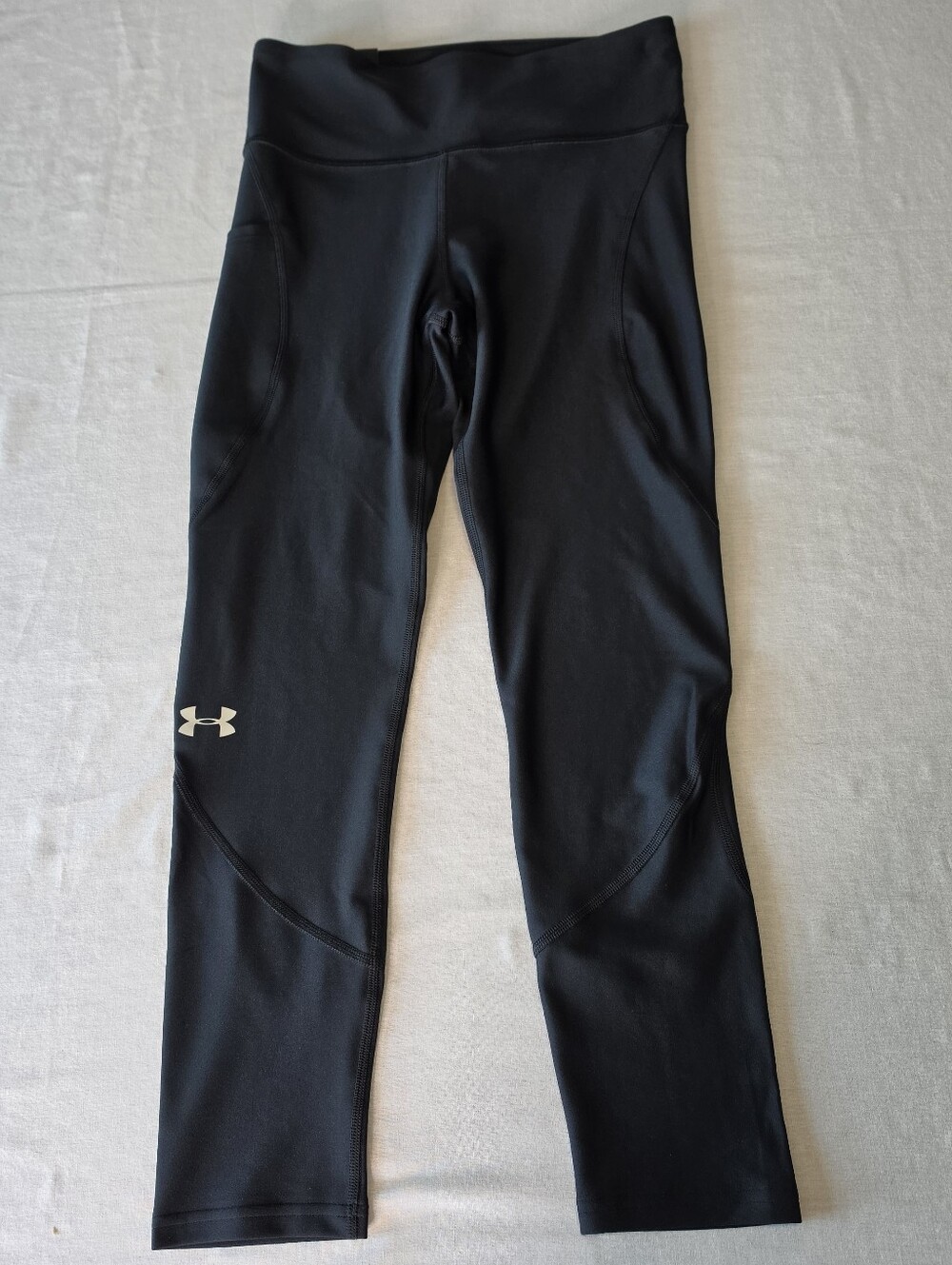 Under Armour UA HeatGear Compression High-Rise Crop Leggings Black Women's M NWT